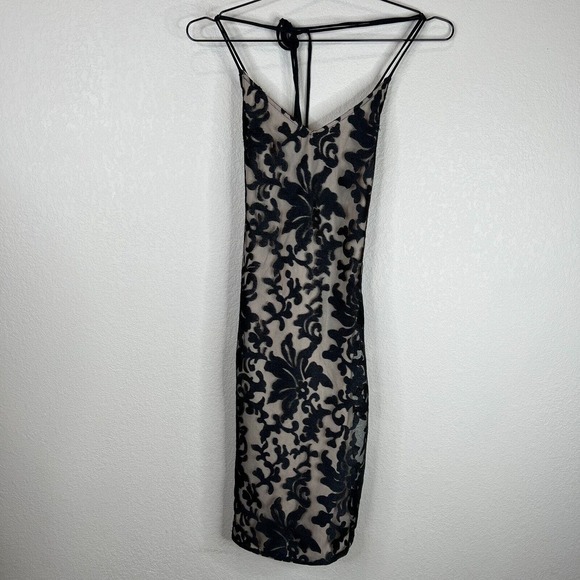 Lovers +‎ Friends Women's Overlay Lace Up Back Cocktail Dress Black Size XS - Picture 1 of 15